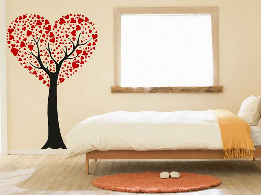 Можно увидеть на стене. Дерево любви. Декоративные наклейки на стену. Весеннее дерево в интерьере. Виниловые наклейки на стену.